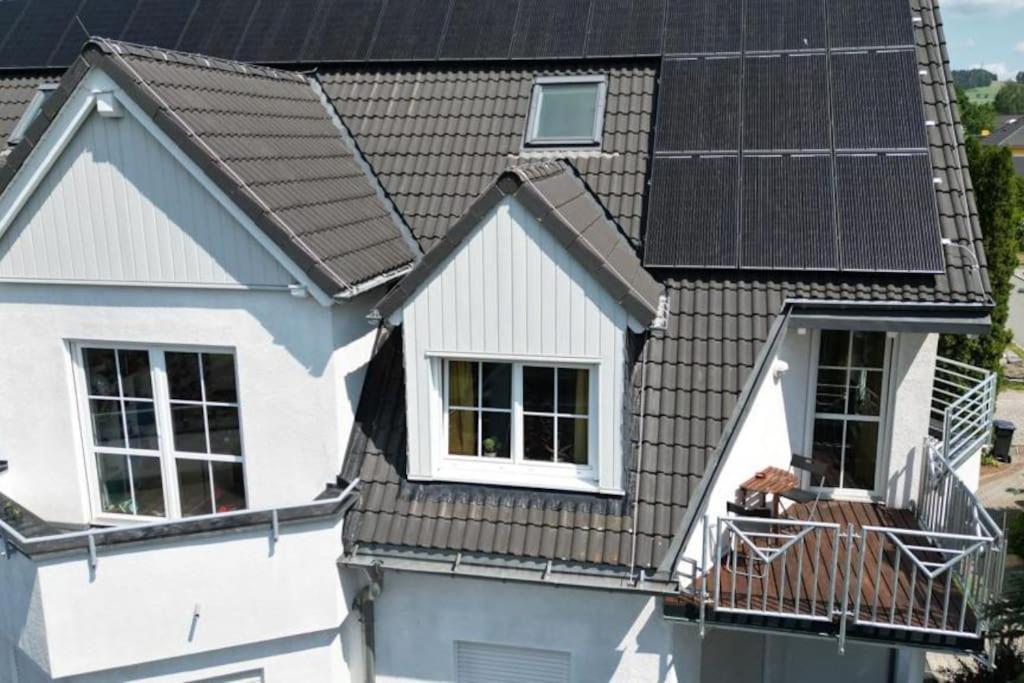 Ferienwohnung Fischer Mit E-Ladestation Direkt Am Haus Schwarzenberg/Erzgebirge Exterior foto